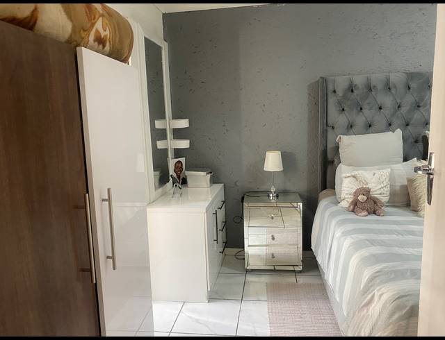 2 BEDROOM APARTMENT FOR SALE IN BASSONIA